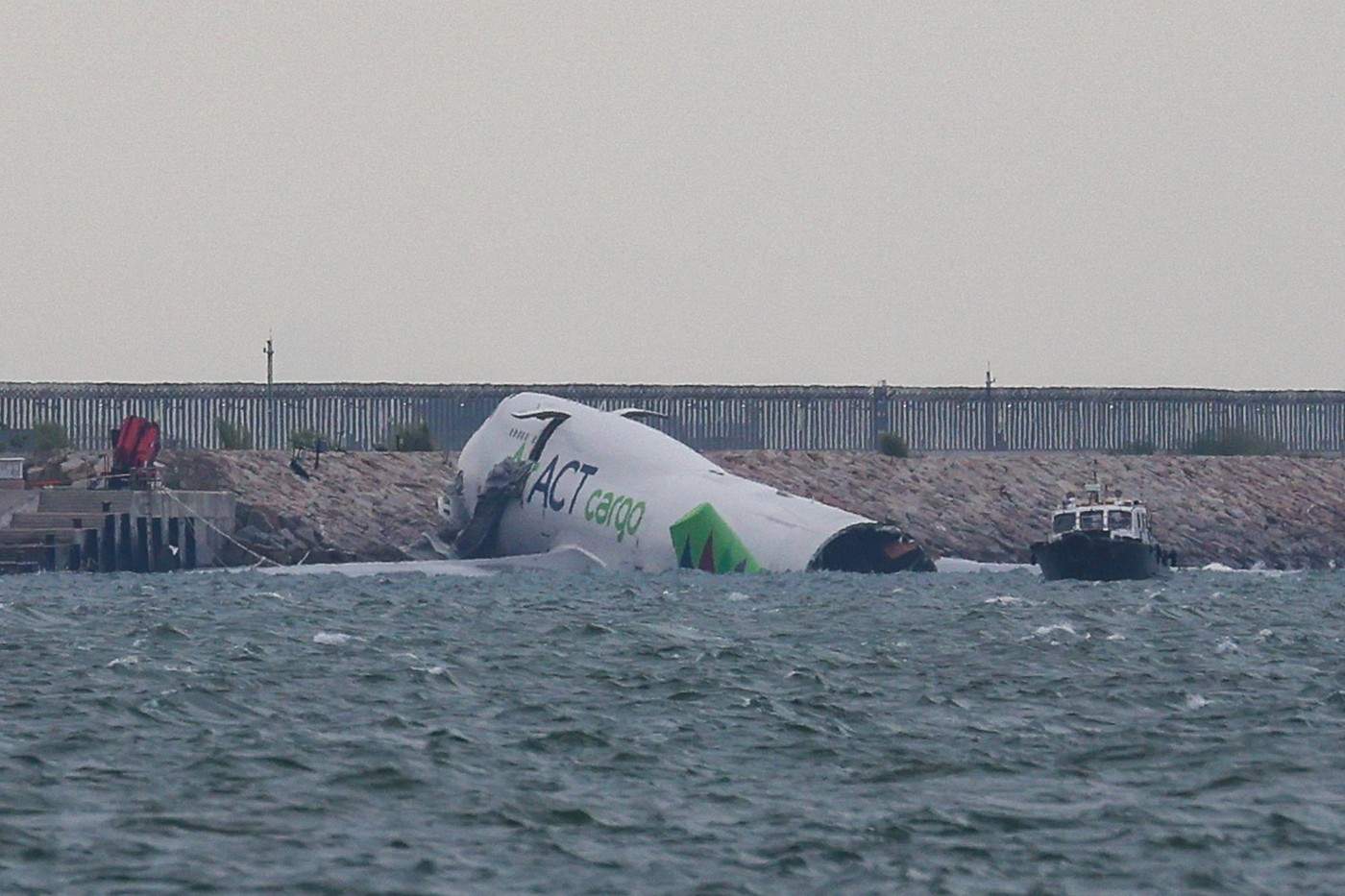 incident aviatic în Hong Kong