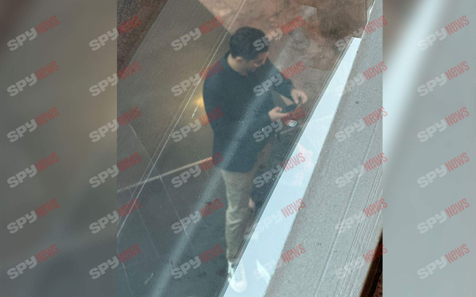 Cezar Ouatu, greu de mulțumit! Cum a fost surprins artistul, de către paparazzii spynews.ro
