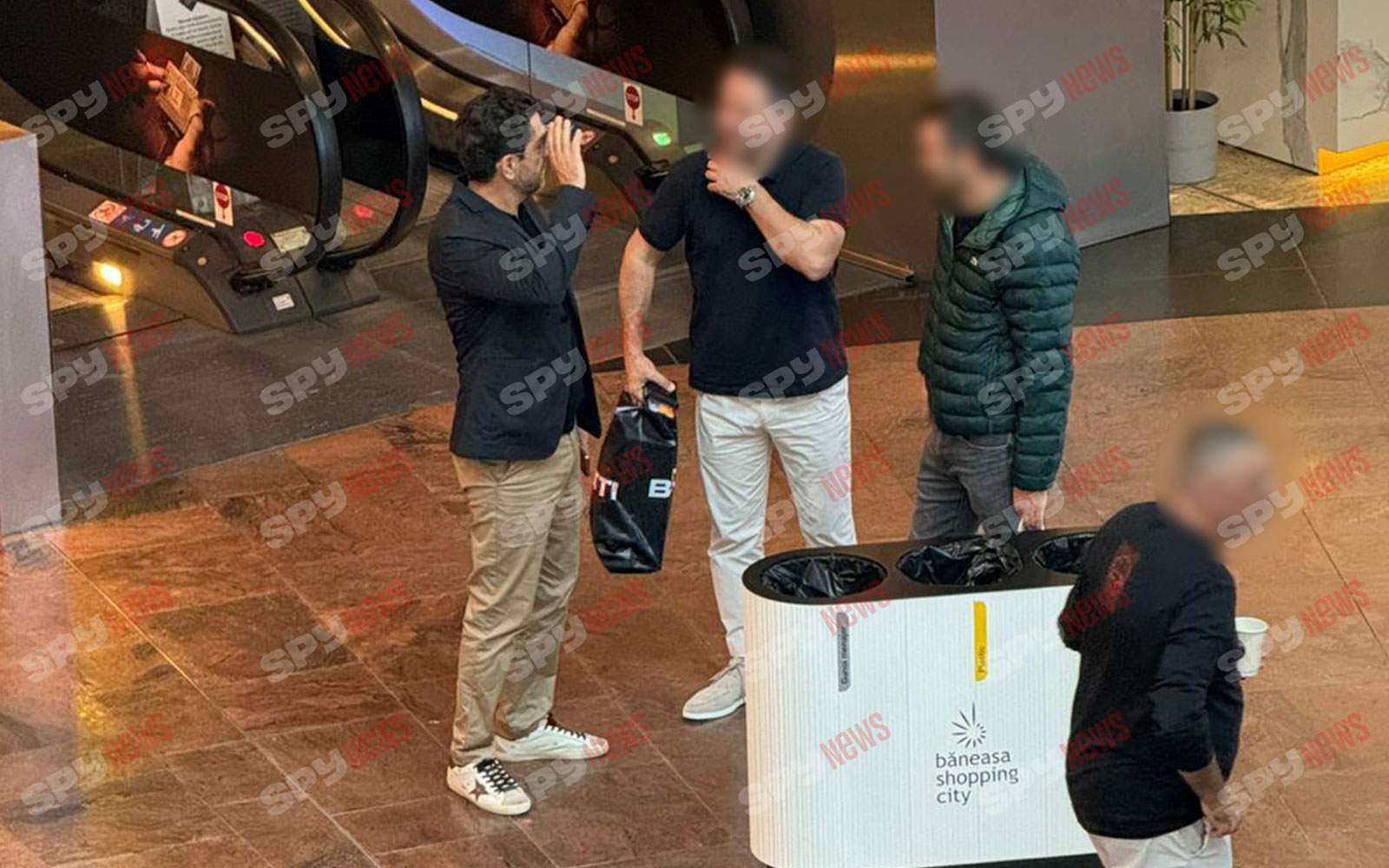 Cezar Ouatu, greu de mulțumit! Cum a fost surprins artistul, de către paparazzii spynews.ro