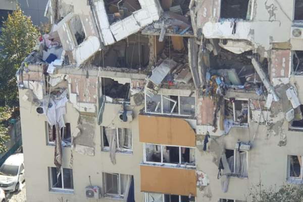 Locatarii rămași fără casă, în urma exploziei din Rahova, vor deveni proprietari, după ce blocul va fi reconstruit. Ce sume vor primi oamenii pentru cheltuieli urgente