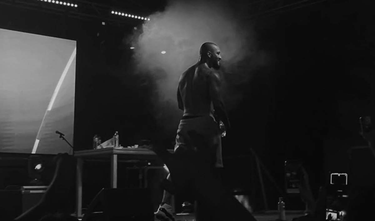 Cântăreț celebru, filmat în timp ce țipa la un fan sami g