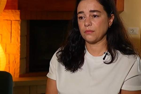 O altă mamă care a născut la spitalul unde a murit Mădălina, la un pas de tragedie. Ce a pățit imediat după venirea pe lume a fiicei sale: „Retrăiesc și astăzi momentul”