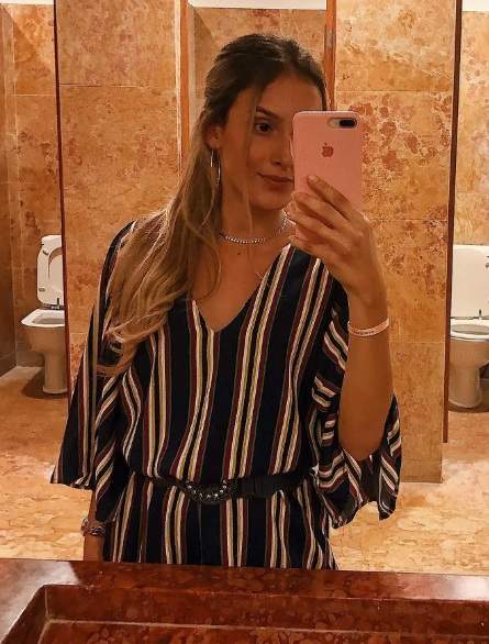 O celebră influenceriță, suspectată de trafic de droguri! Tânăra neagă acuzațiile și numește arestarea drept „rușinoasă”