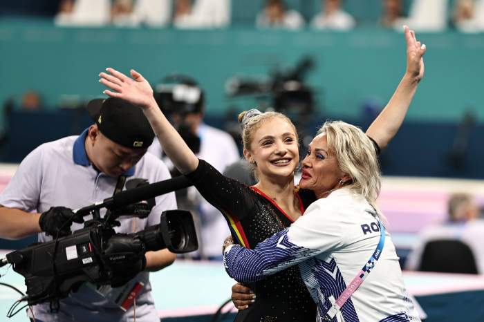 Sabrina Voinea și Camelia Voinea