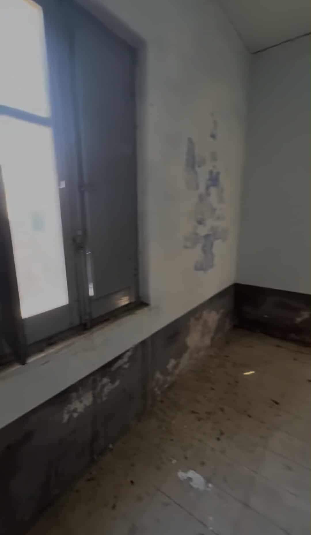 Gabriela Cristea și Tavi Clonda și-au cumpărat casă în Italia! Vedeta a făcut turul: ”Nu a mai fost locuită de 50 de ani”