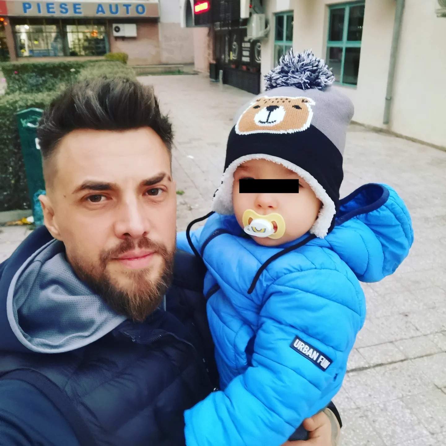 radu gorgan selfie cu baiatul sau