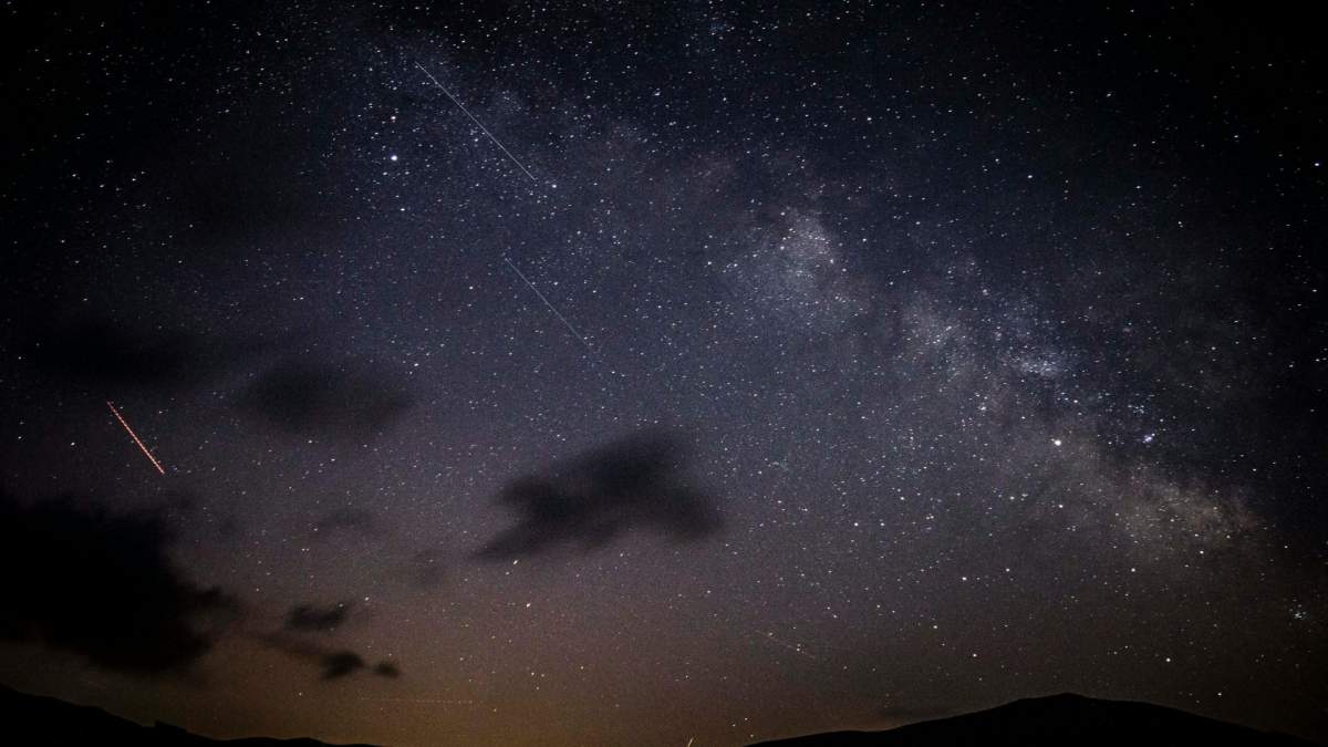 Orionidele, ploaie de meteori din noaptea de 21 octombrie 2025. Când va avea loc spectacolul pe cer