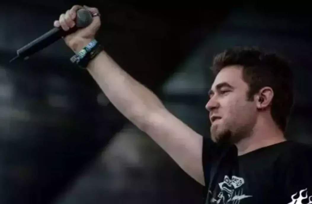 10 ani de la incendiul din Clubul Colectiv. Ce povestesc azi tinerii care au reușit să se salveze