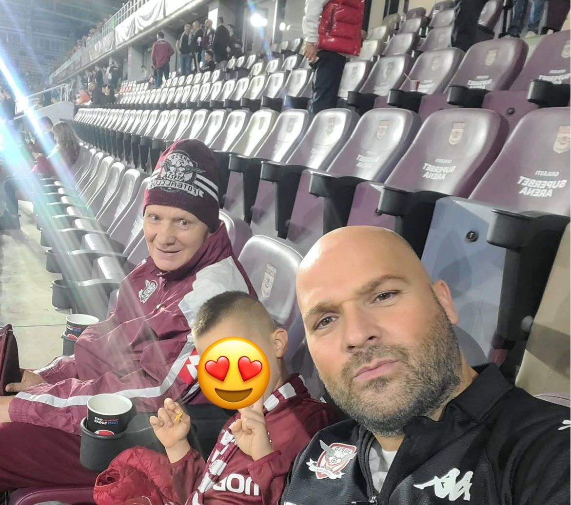 Andrei Ștefănescu, tatăl lui și fiul său