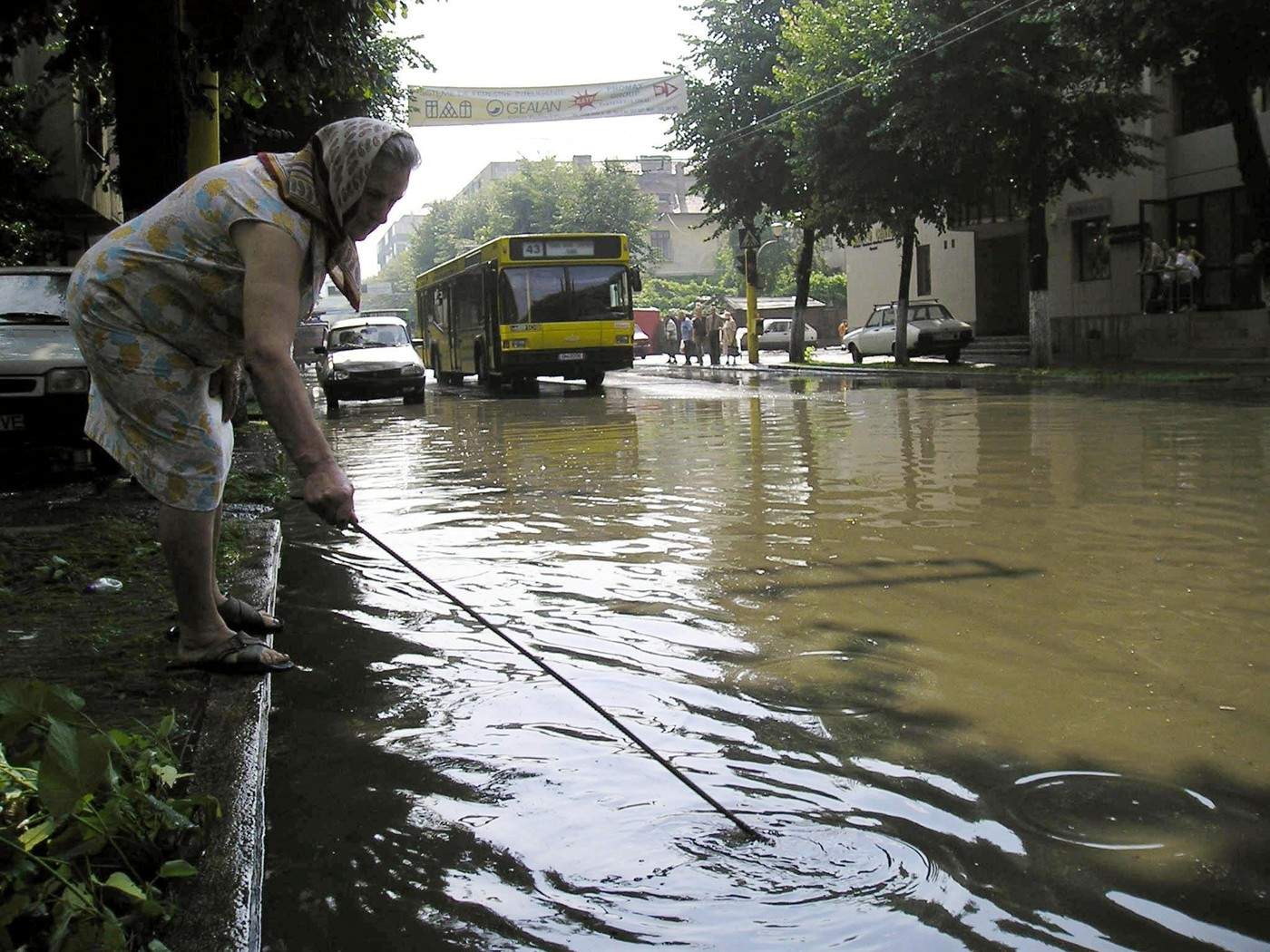 Codul roșu de vreme severă închide școlile în Constanța! Angajații ISU, chemați la serviciu din ziua liberă