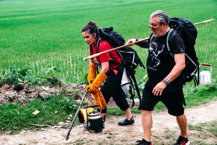 Diseară, ceaiul le pune capac concurenților în Asia Express. Drumul Eroilor, din nou lider detașat de audiență