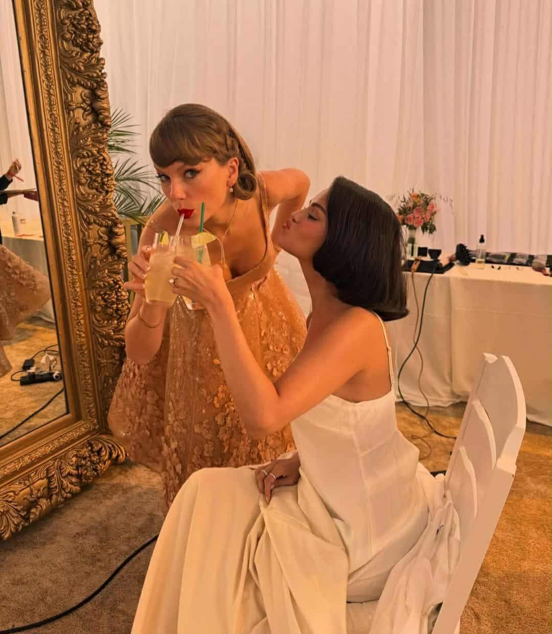 Selena Gomez și Taylor Swift