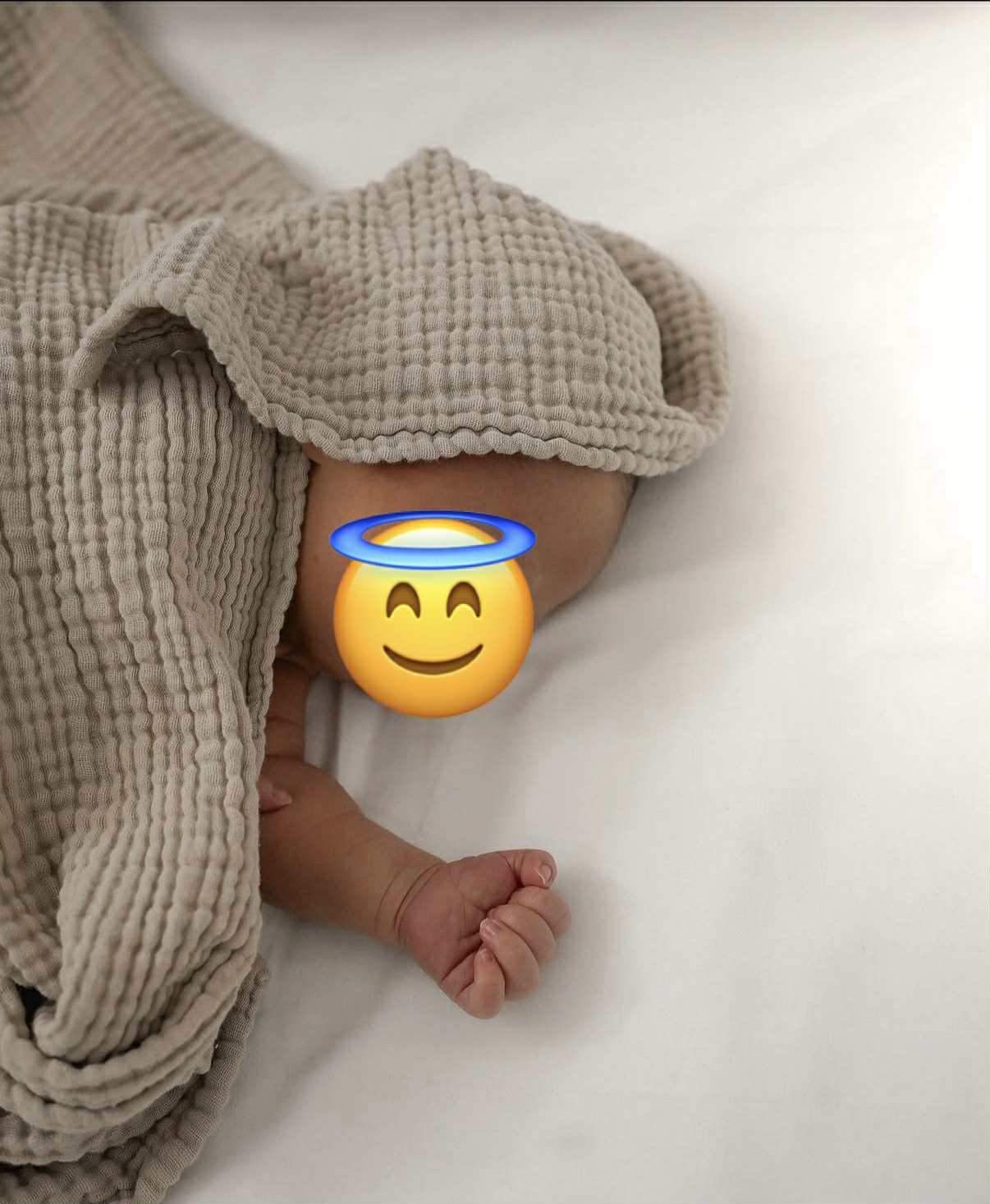 Carmen Grebenișan, primele imagini cu băiețelul ei! Ce nume special a ales influencerița pentru primul ei copil | FOTO