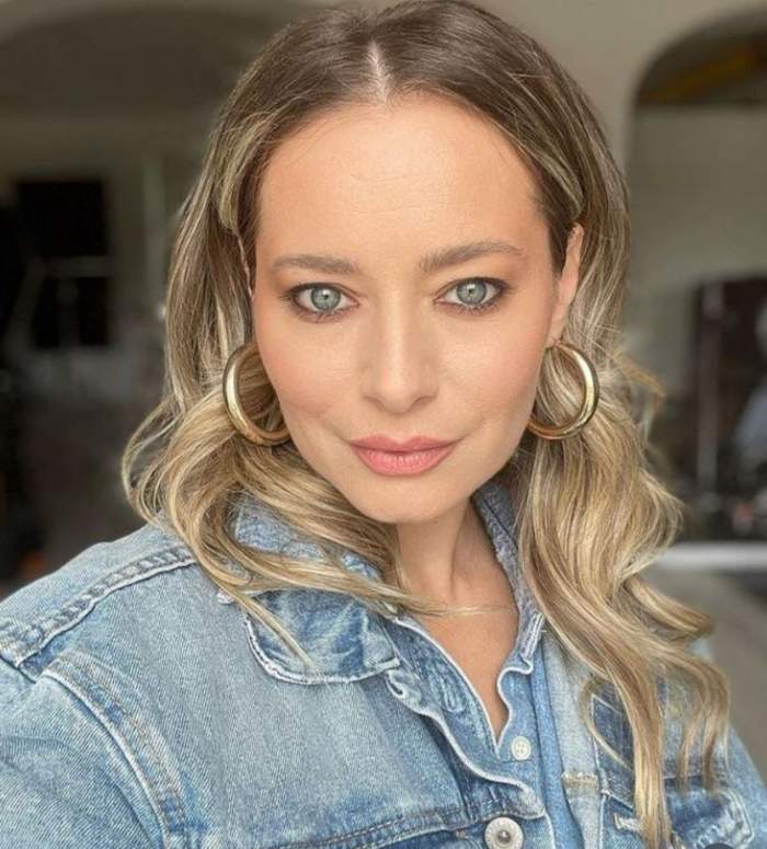 Laura Cosoi explică de ce mănâncă prima, înaintea copiilor. Regula crucială din familia ei
