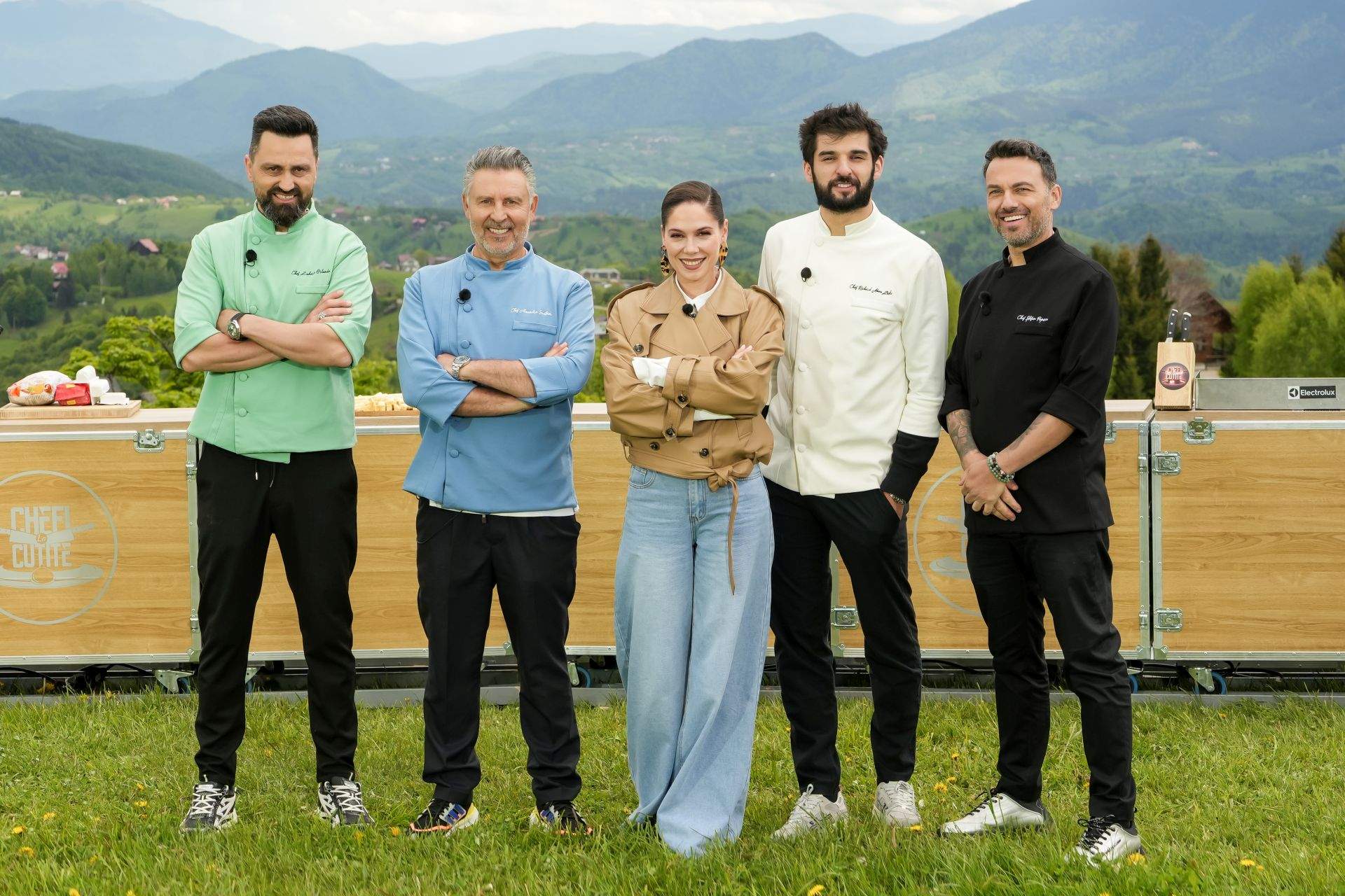 Noua regulă care dă peste cap ringul amuletelor din sezonul 16 Chefi la cuțite. Chef Orlando Zaharia: ”Este cumplit ce ne așteaptă!”