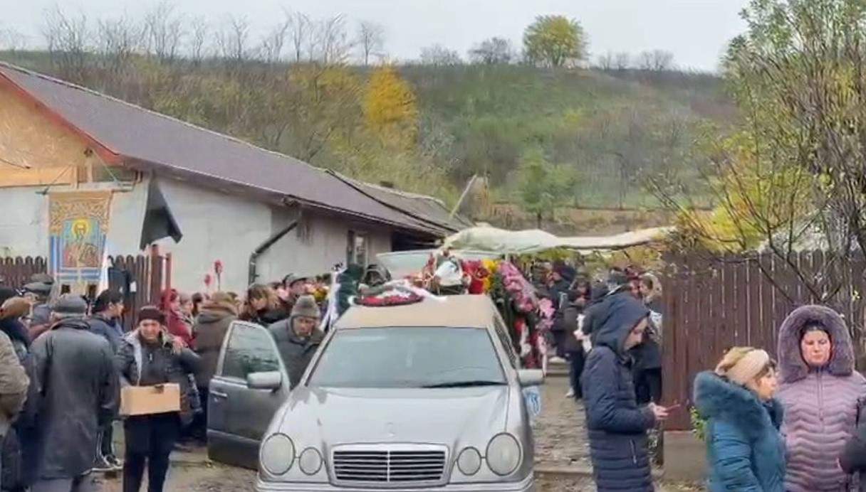 înmormântarea Mihaelei