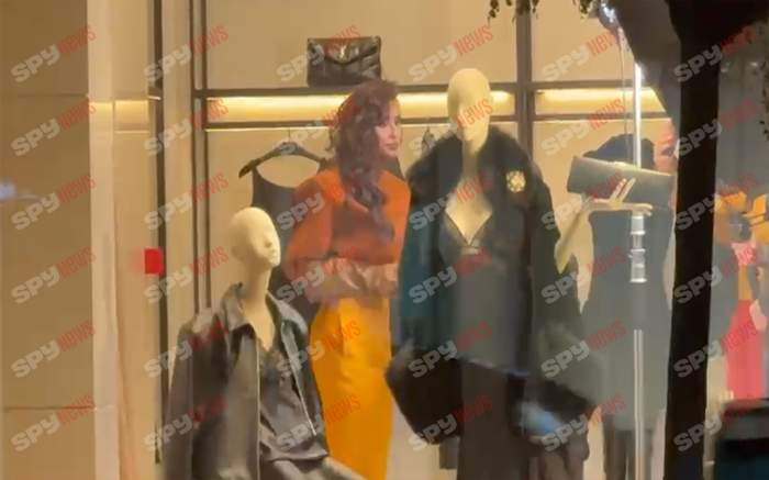 Mădălina Ghenea, apariție care îți taie respirația! Primele declarații ale actriței, după ce s-a reîntors în România. PAPARAZZI