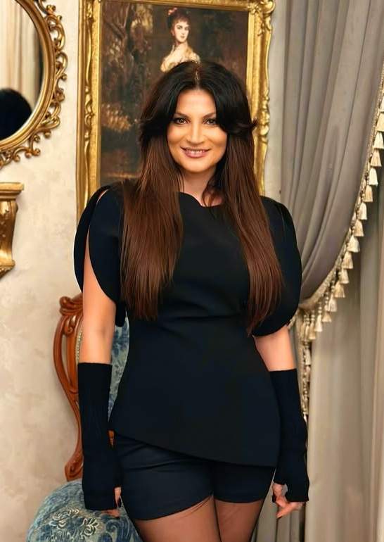 ioana ginghina zambeste la un eveniment