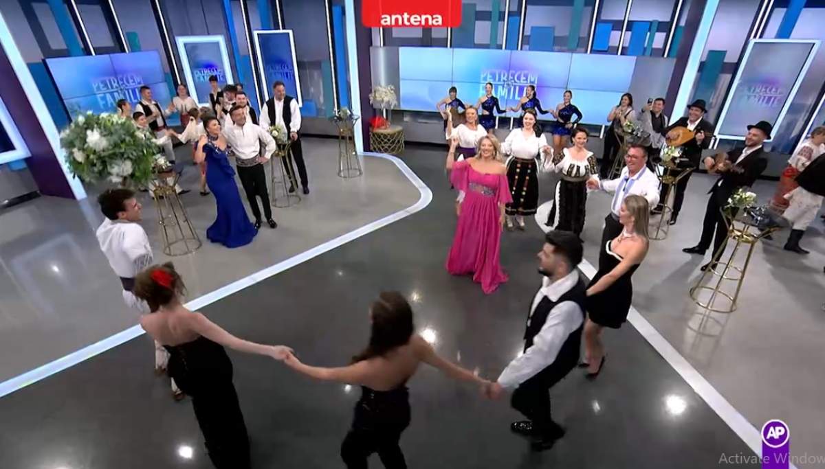 Claudia Ghițulescu, sărbătorită la „Petrecem în familie” cu Mirela Vaida