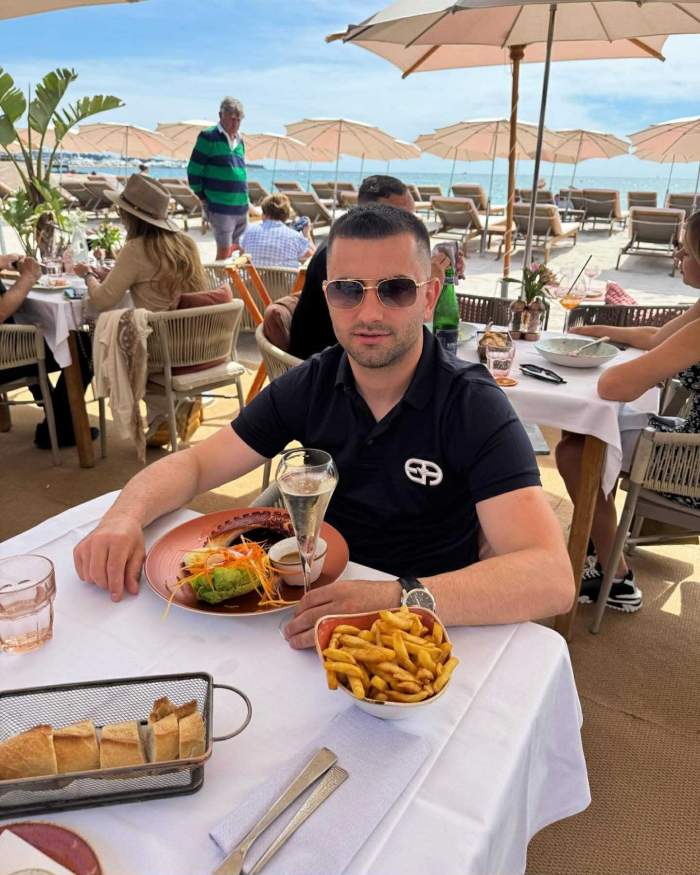 Cine sunt părinții fetiței în vârstă de 2 ani care a murit pe scaunul stomatologului. Andrei și soția lui mai au un băiețel