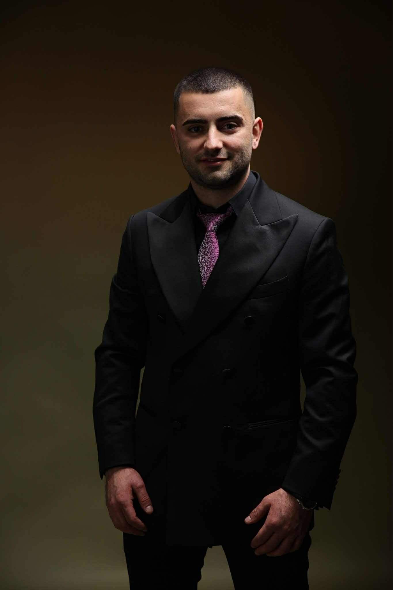 Cine sunt părinții fetiței în vârstă de 2 ani care a murit pe scaunul stomatologului. Andrei și soția lui mai au un băiețel