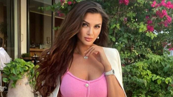 Ramona Gabor a rămas fără Facebook! Sora Monicăi Gabor s-a trezit cu conturile sparte