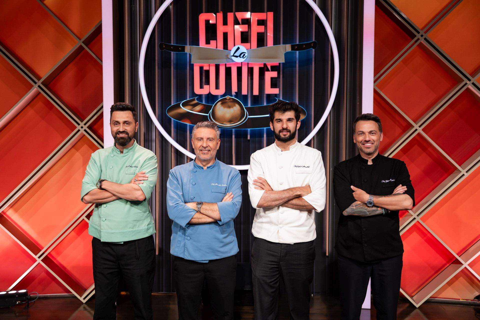 Azi, de la ora 20:00, sezonul 16 Chefi la cuțite începe în forță: pentru prima dată în istoria show-ului se acordă un cuțit de aur chiar din prima zi
