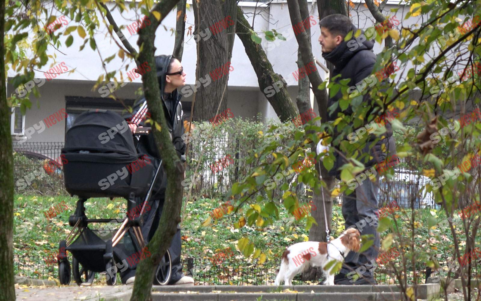 Fiul lui Adrian Năstase, scandal cu soţia, în plină stradă! Corina a plecat cu copilul plângând, iar el i-a lăsat singuri în parc!