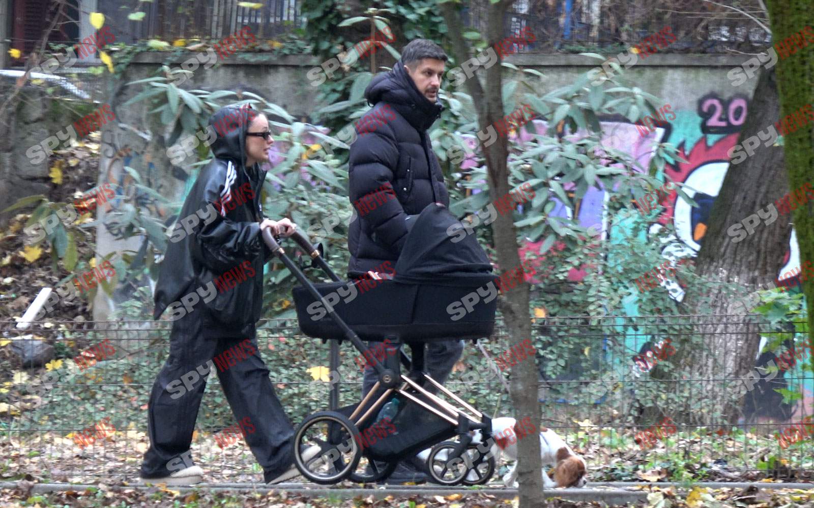 Fiul lui Adrian Năstase, scandal cu soţia, în plină stradă! Corina a plecat cu copilul plângând, iar el i-a lăsat singuri în parc!