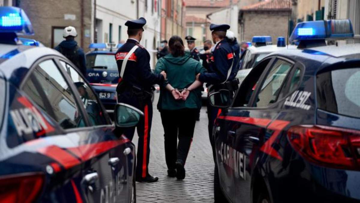 Cutremurător! O româncă a fost arestată în Italia, după ce a încercat să-și incendieze vecinii, printre care se afla și un bebeluș