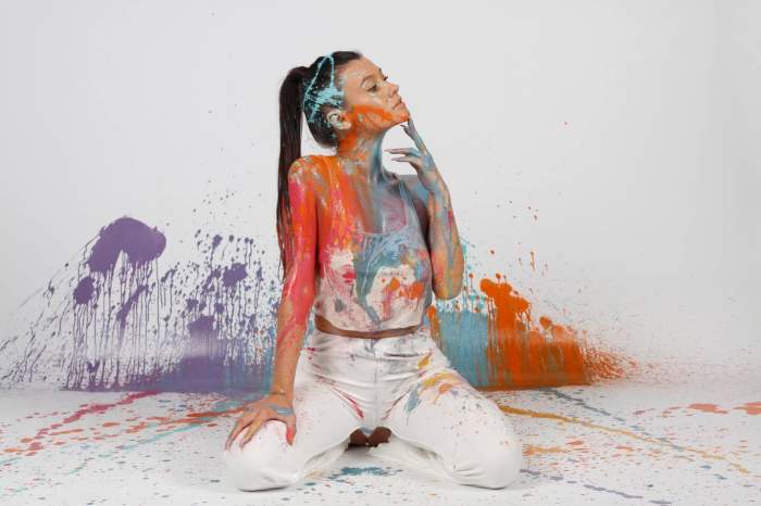 Erika Isac, sedinta foto