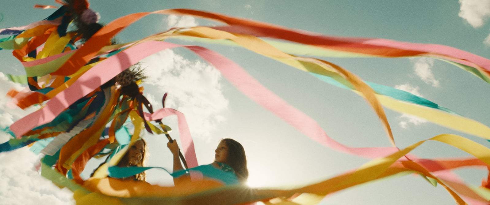 Filmul românesc „CATANE”, semnat de Ioana Mischie, va avea premiera mondială la unul dintre cele mai importante festivaluri din lume, IFFI