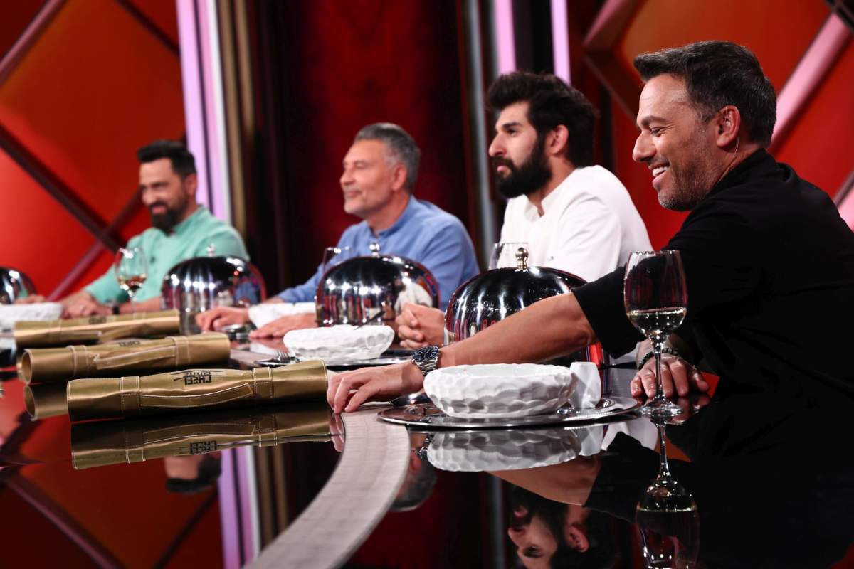 3 cuțite de aur pe masa juraților! Moment spectaculos în ediția de diseară Chefi la cuțite, la Antena 1, de la 20:30