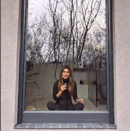 Sânziana Negru, într-o ținută all black