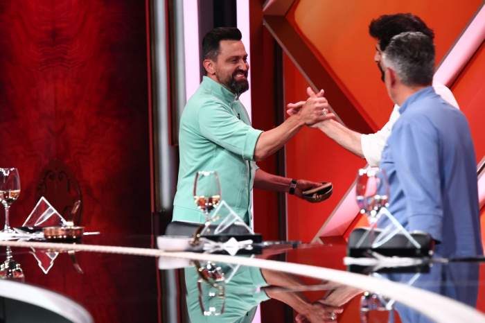 Chefi la cuțite, lider de audiență cu ediția de ieri. Chef Richard Abou Zaki i-a dat aseară cuțitul de aur lui Luca Zvaleni