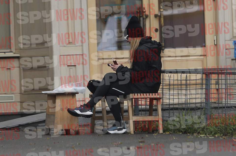 Am aflat care este secretul siluetei perfecte a Deliei! Totul ţine de echilibru! Soţul aplică şi el aceeaşi tehnică! | PAPARAZZI