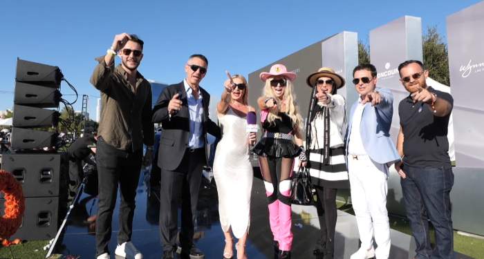 Mădălina Bălan păşeşte în universul bijuteriilor pe patru roţi. Antena Stars, singura televiziune din România cu acces la Wynn Car Show