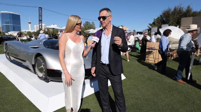 Mădălina Bălan păşeşte în universul bijuteriilor pe patru roţi. Antena Stars, singura televiziune din România cu acces la Wynn Car Show