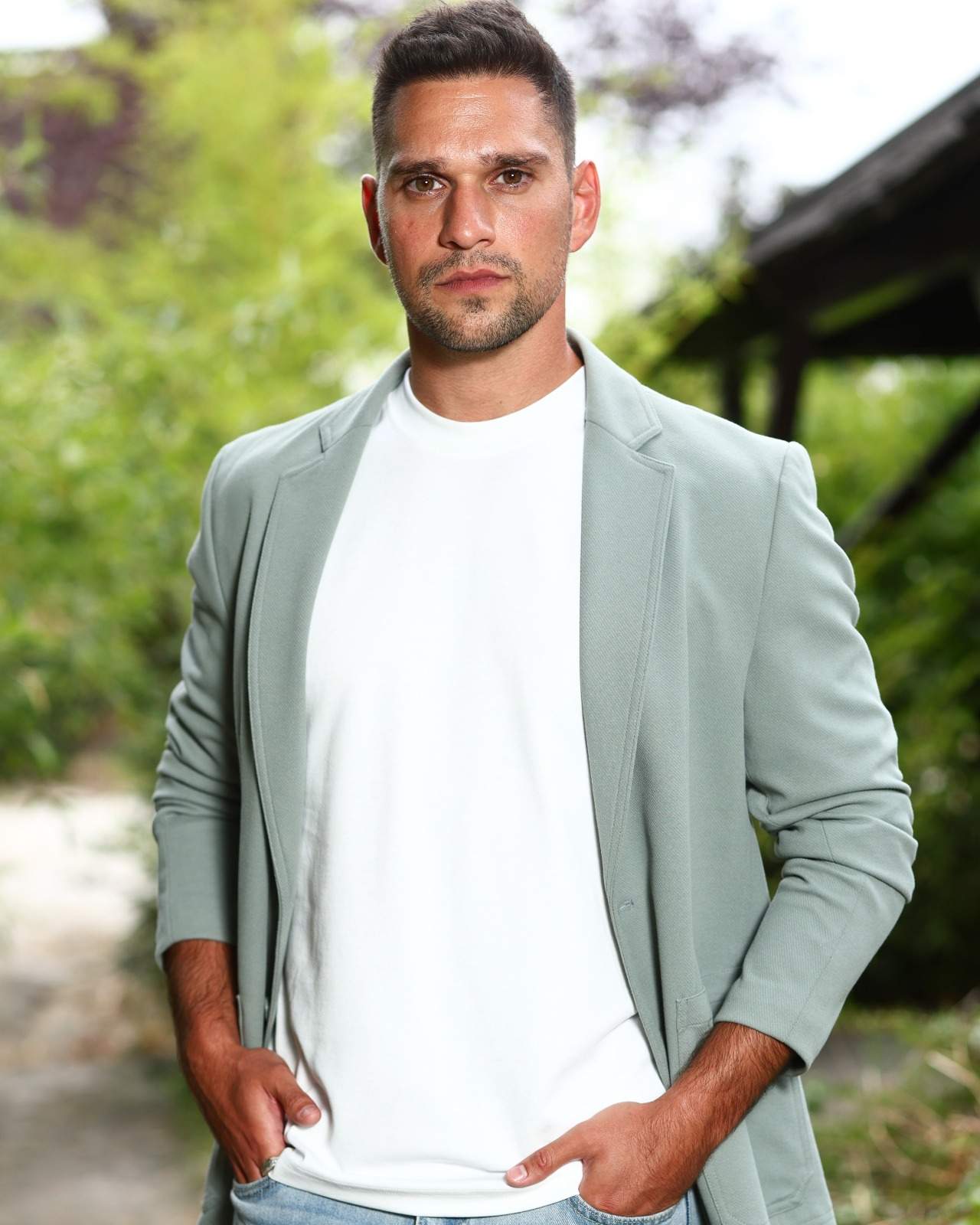 Vlad Gherman se alătură distribuției Ana, Mi-ai fost scrisă în ADN. Noile episoade ale serialului Antena 1 promit să aducă o avalanșă de emoții și răsturnări de situație