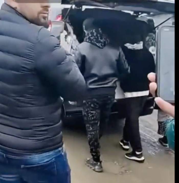 Imagine de la înmormântarea tinerei moarte în Galați