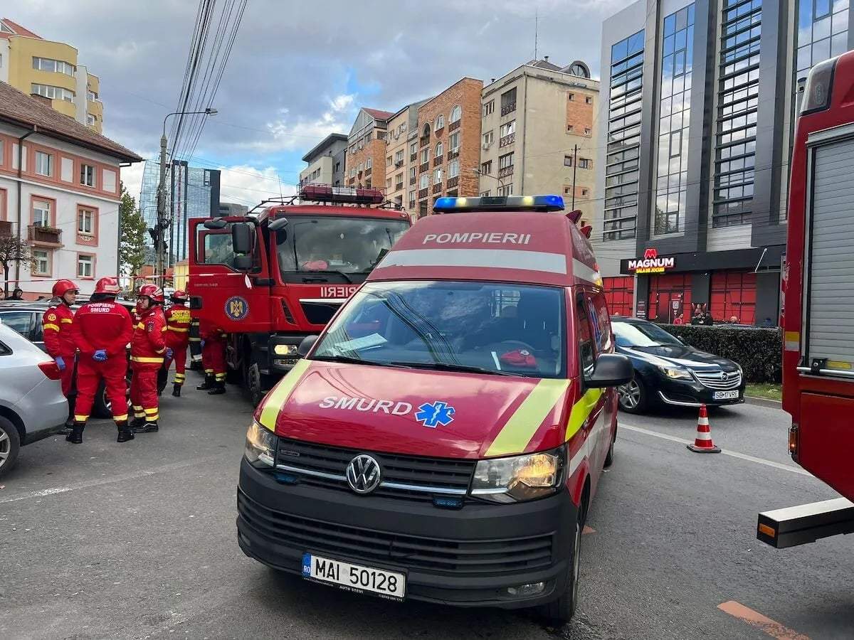 Alertă la o clinică medicală privată din România! Zeci de persoane au fost evacuate