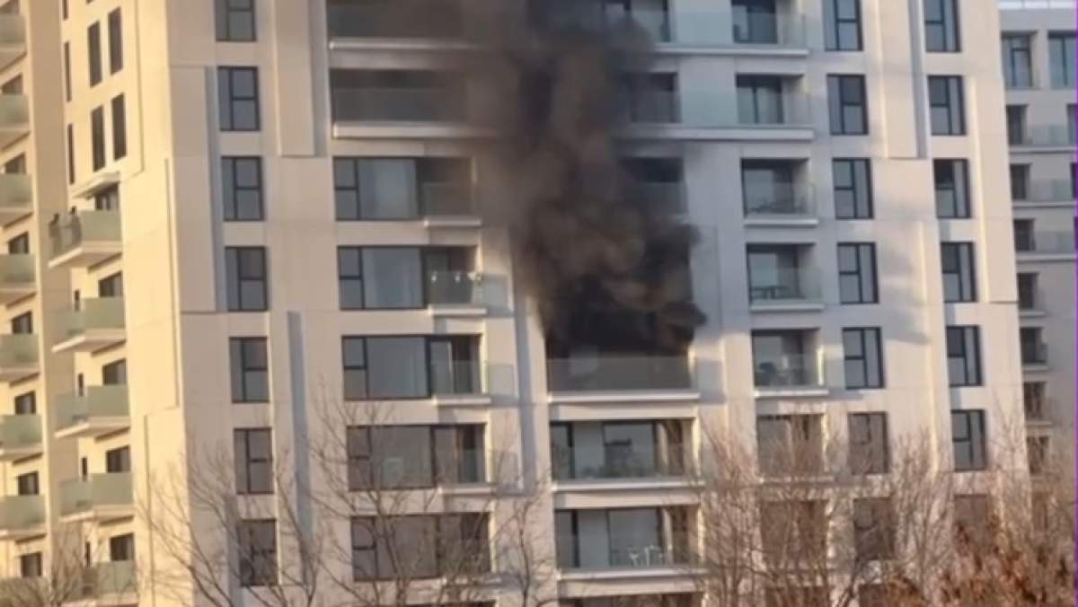 Incendiu într-un bloc din sectorul 5