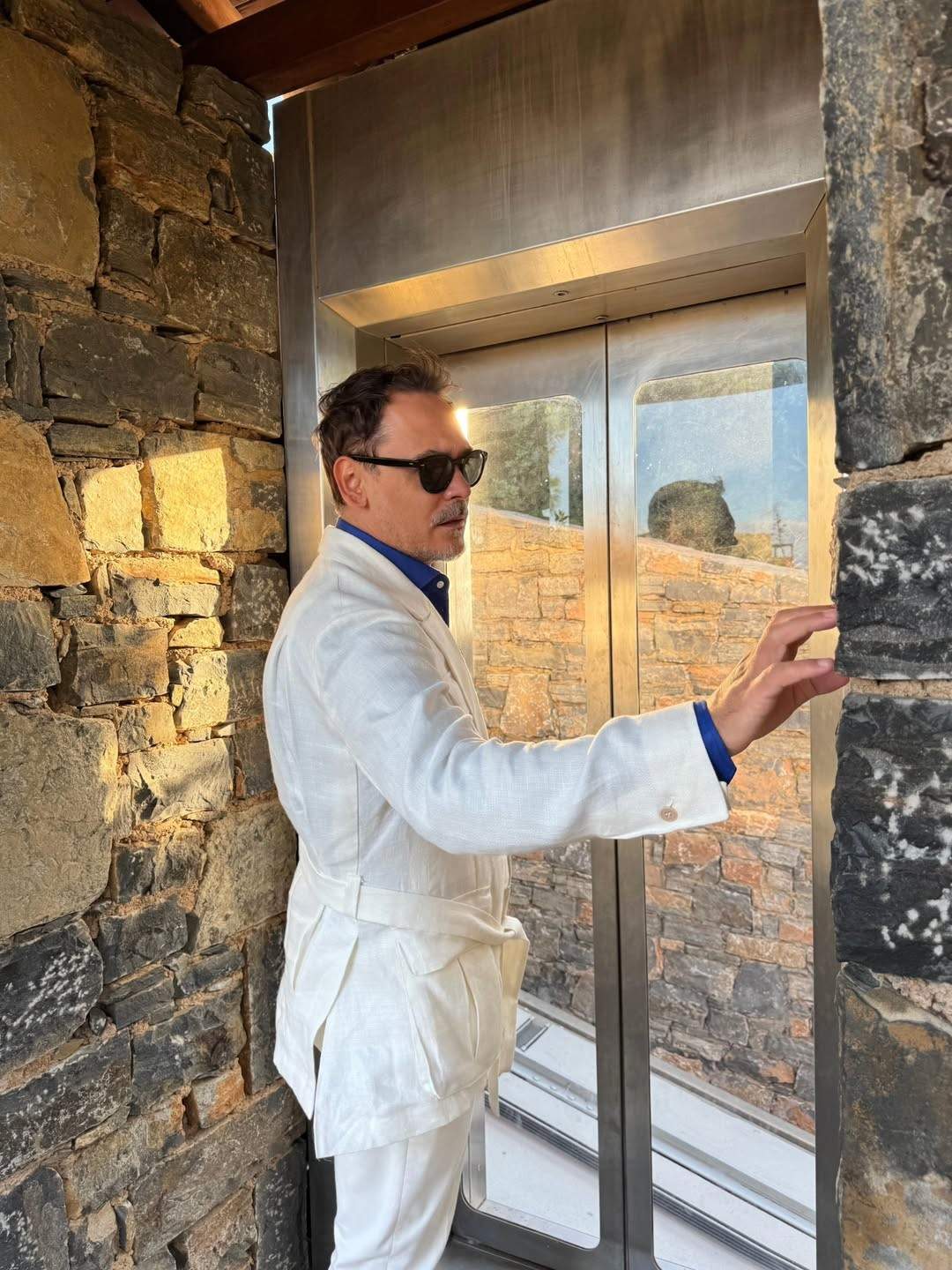 Răzvan Simion, în vacanță