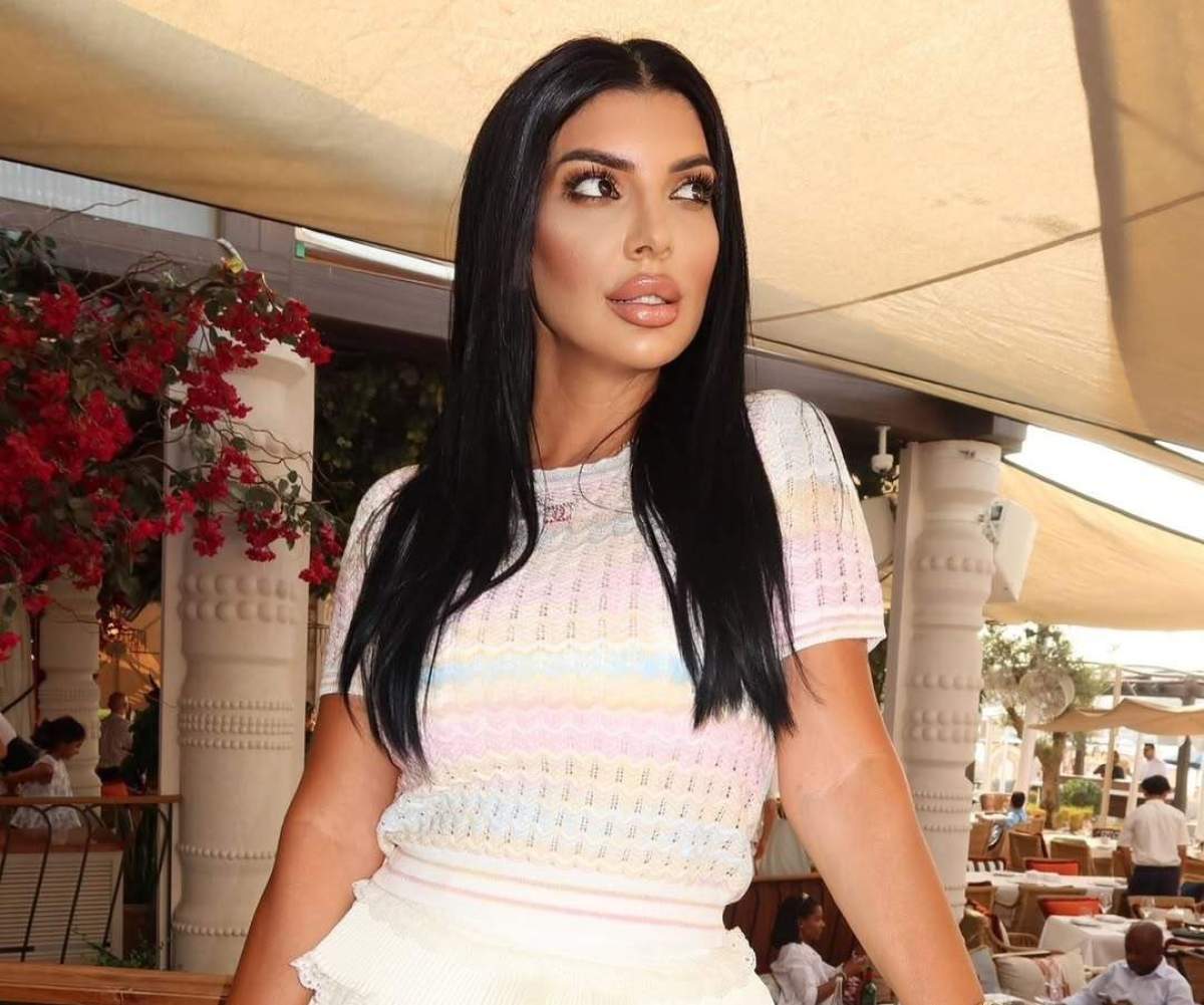 Andreea Bălan, îmbrăcată într-o ținută elegantă