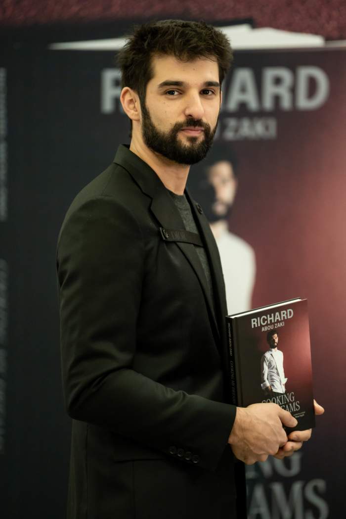 Chef Richard Abou Zaki a lansat cartea Cooking my dreams, dedicată parcursului său în lumea artei culinare: ”Mi-am deschis sufletul cu multă emoție în aceste pagini”