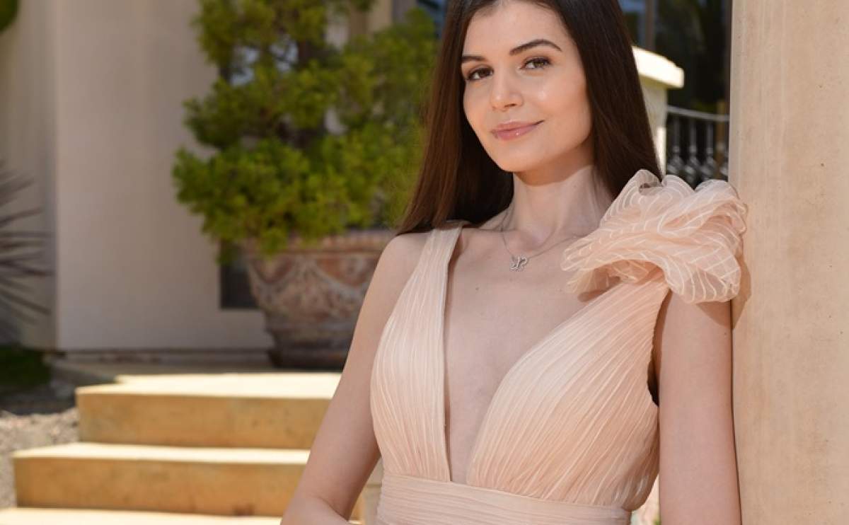 Monica Gabor, îmbrăcată elegant