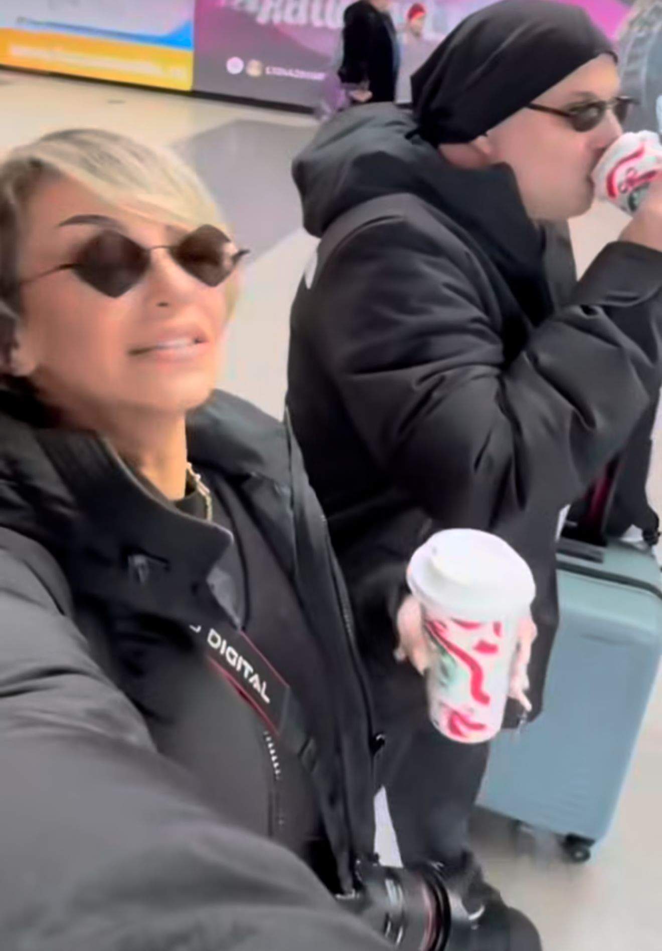 Giulia Anghelescu, la cafea, cu soțul