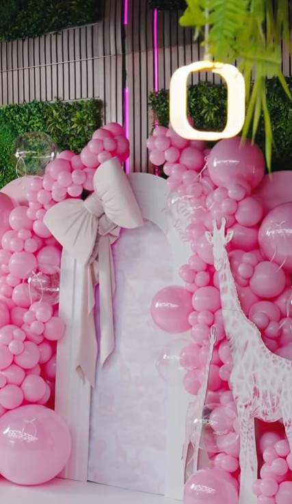 petrecere andra volos fiica