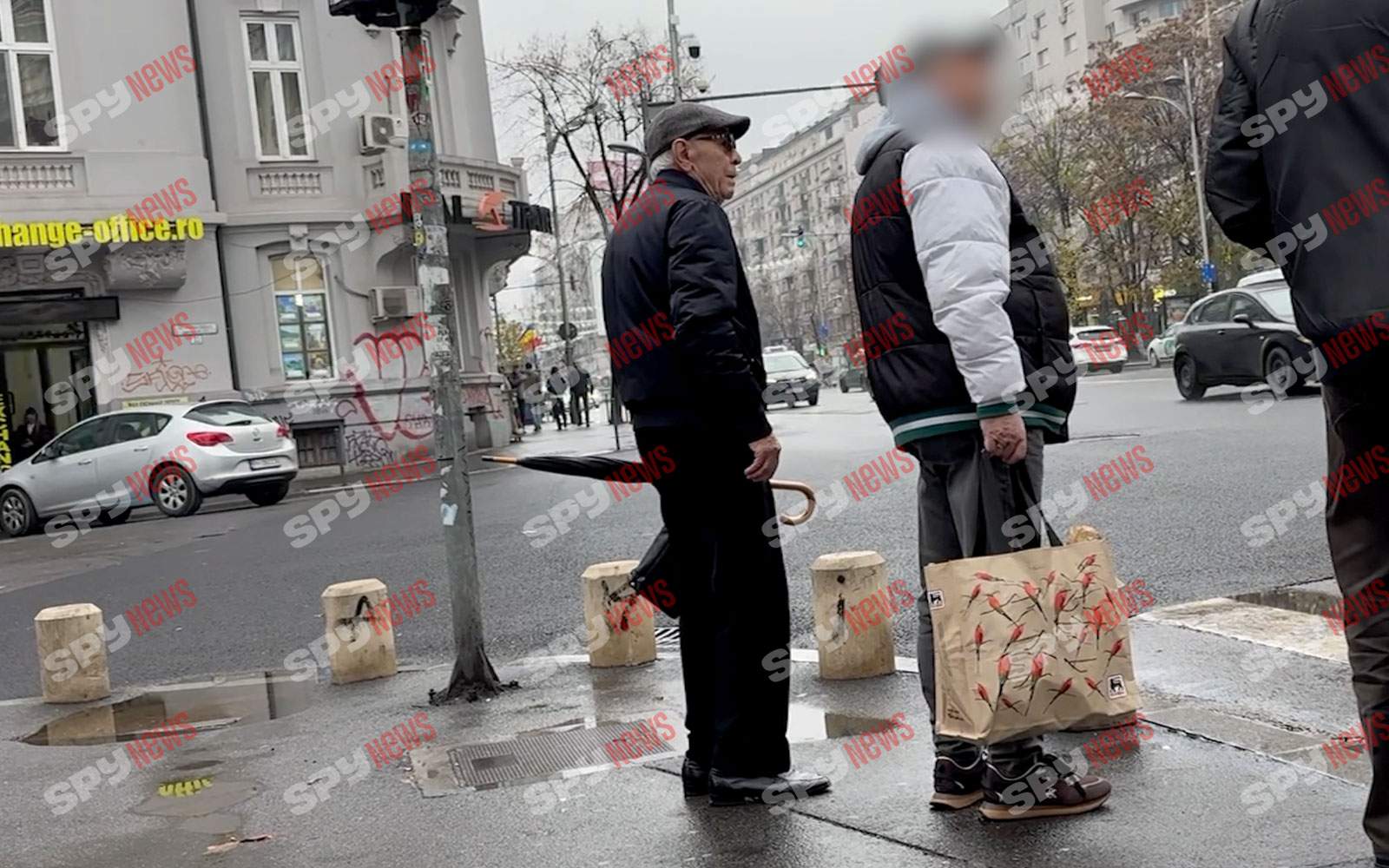 Ce mai face Nicolae Văcăroiu? Imagini rare cu fostul prim ministru | PAPARAZZI