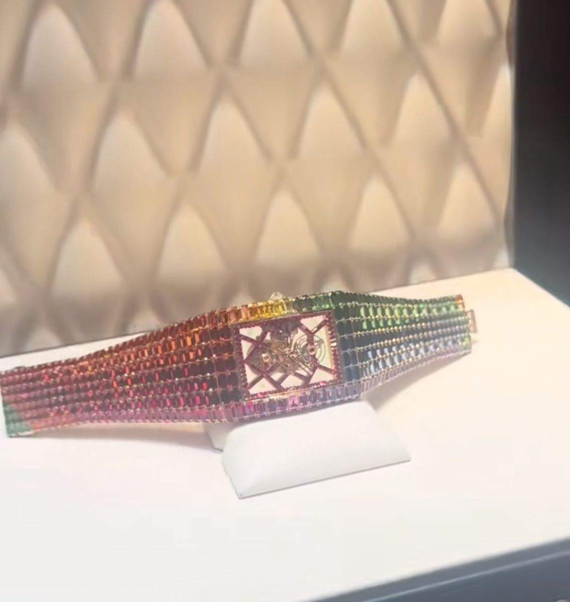 Ceasul prezentat de Tzancă Uraganul